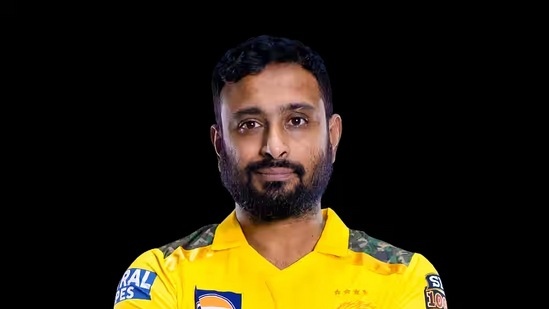 ಇದರ ನಂತರ ಪಾಕ್ನ ಪ್ರಮುಖ ನಗರಗಳ ಮೇಲೆ ಭಾರತ ಡ್ರೋನ್ ದಾಳಿ ನಡೆಸಿತ್ತು. ಇಷ್ಟಾದರೂ ಸುಮ್ಮನಾಗದ ಪಾಕ್, ಭಾರತೀಯ ಸೇನಾ ನೆಲೆಗಳ ಮೇಲೆ ಕ್ಷಿಪಣಿ, ಡ್ರೋನ್ ದಾಳಿ ನಡೆಸಿತ್ತು. ಆದರೆ ಭಾರತದ ಸೇನೆ ಇದೆಲ್ಲವನ್ನೂ ಹೊಡೆದು ಉರುಳಿಸಿದೆ. ಇದರ ನಂತರ ಪಾಕ್ನ ಪ್ರಮುಖ ನಗರಗಳ ಮೇಲೆ ಭಾರತ ಡ್ರೋನ್ ದಾಳಿ ನಡೆಸಿತ್ತು. ಇಷ್ಟಾದರೂ ಸುಮ್ಮನಾಗದ ಪಾಕ್, ಭಾರತೀಯ ಸೇನಾ ನೆಲೆಗಳ ಮೇಲೆ ಕ್ಷಿಪಣಿ, ಡ್ರೋನ್ ದಾಳಿ ನಡೆಸಿತ್ತು. ಆದರೆ ಭಾರತದ ಸೇನೆ ಇದೆಲ್ಲವನ್ನೂ ಹೊಡೆದು ಉರುಳಿಸಿದೆ.