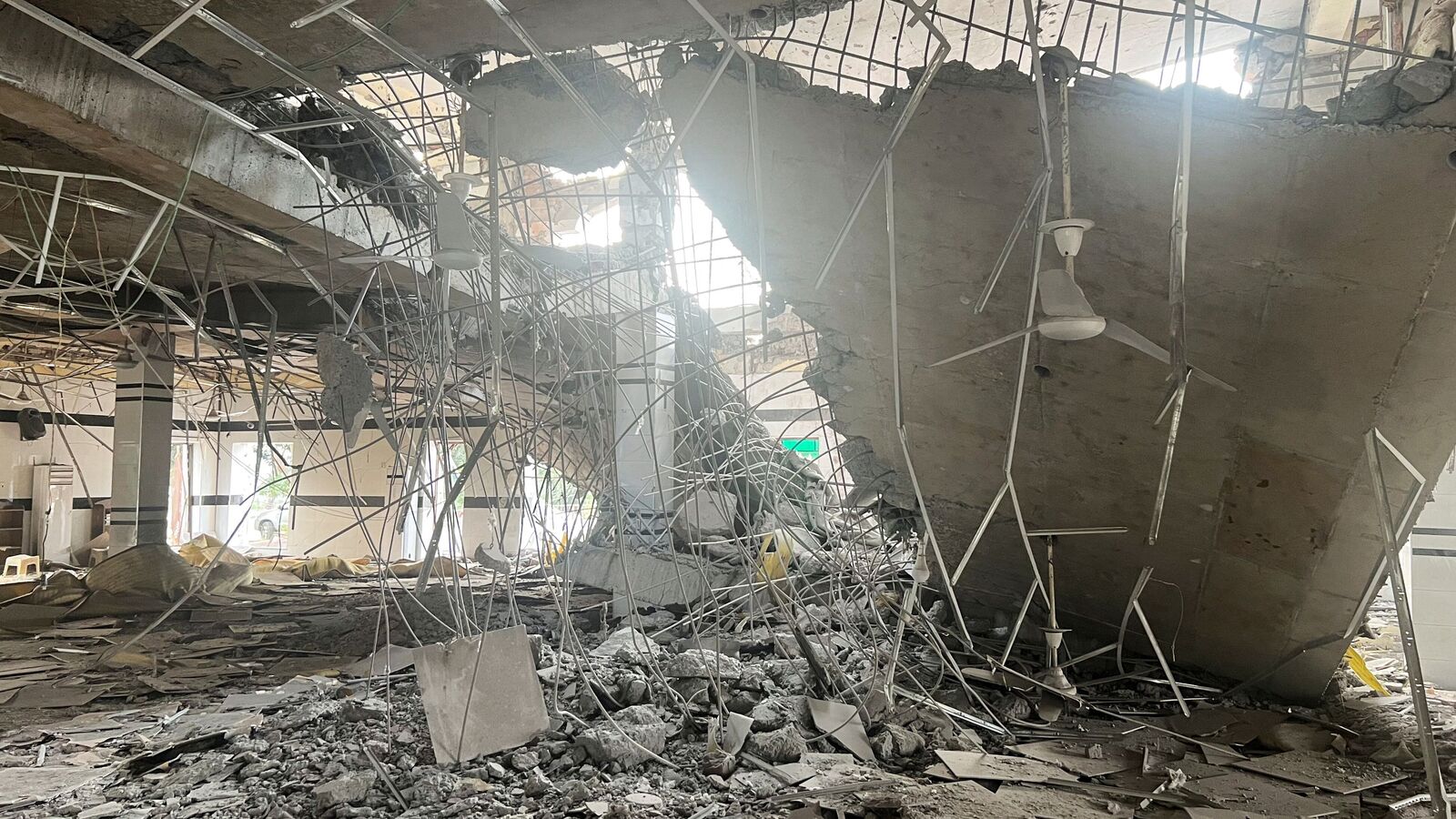 ಭಾರತ ಪಾಕ್ ಸಂಘರ್ಷ: ಲಾಹೋರ್‌ನ ರಾವಲ್ಪಿಂಡಿಯ ನೂರ್ ಖಾನ್ ವಾಯುನೆಲೆ ಬಳಿ ಸ್ಫೋಟ