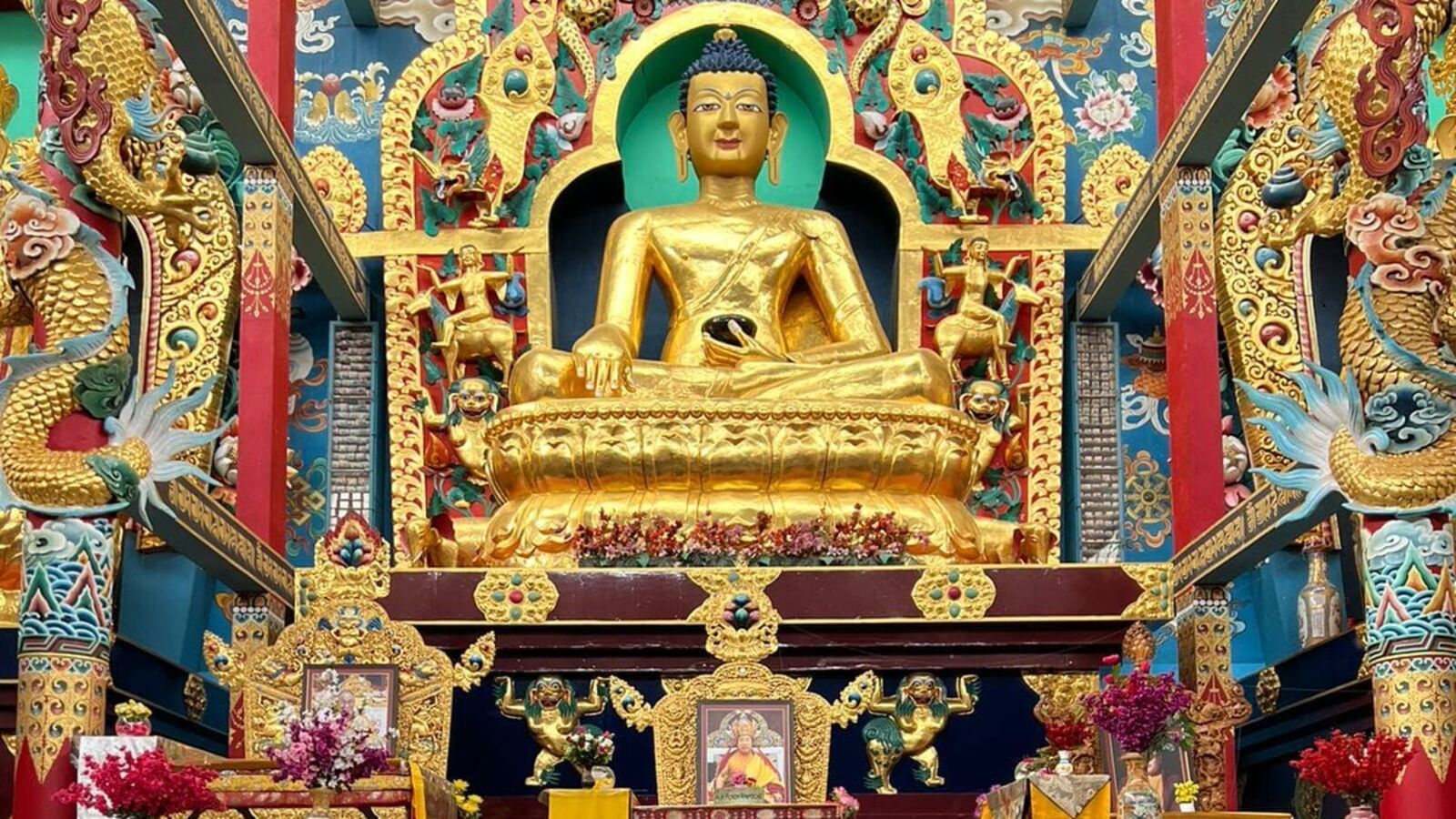 ಕರ್ನಾಟಕದ ಏಕೈಕ ಗೋಲ್ಡನ್‌ ಟೆಂಪಲ್‌ ಎಲ್ಲಿದೆ ಗೊತ್ತೆ, ಚಿನ್ನದ ಬೌದ್ದ ವಿಹಾರ ಕೇಂದ್ರ ನಿಜಕ್ಕೂ ಆಕರ್ಷಕ ತಾಣ