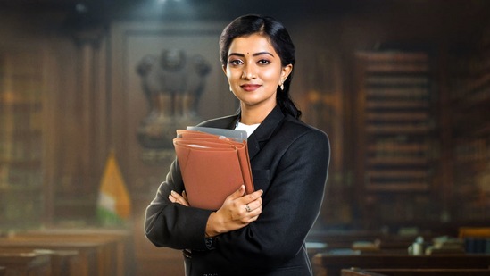 ಕಲರ್ಸ್ ಕನ್ನಡದ ಮತ್ತೊಂದು ಹೊಸ ಧಾರಾವಾಹಿ ಭಾರ್ಗವಿ ಎಲ್ಎಲ್ಬಿ 18ನೇ ವಾರದ ಟಿಆರ್ಪಿಯಲ್ಲಿ 3.8 ರೇಟಿಂಗ್ಸ್ ಪಡೆದಿದೆ. ಈ ಸೀರಿಯಲ್ ನಾಲ್ಕನೇ ಸ್ಥಾನದಲ್ಲಿದೆ. ಕಲರ್ಸ್ ಕನ್ನಡದ ಮತ್ತೊಂದು ಹೊಸ ಧಾರಾವಾಹಿ ಭಾರ್ಗವಿ ಎಲ್ಎಲ್ಬಿ 18ನೇ ವಾರದ ಟಿಆರ್ಪಿಯಲ್ಲಿ 3.8 ರೇಟಿಂಗ್ಸ್ ಪಡೆದಿದೆ. ಈ ಸೀರಿಯಲ್ ನಾಲ್ಕನೇ ಸ್ಥಾನದಲ್ಲಿದೆ.