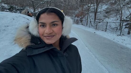 ಇದೀಗ ಇದೇ 129 ವರ್ಷಗಳ ಇತಿಹಾಸವಿರುವ ʻಪಾರ್ಸನ್ ಸ್ಕೂಲ್ ಆಫ್ ಡಿಸೈನ್ʼ ಕಾಲೇಜಿನಲ್ಲಿ ಧೃತಿ ಪುನೀತ್ ರಾಜ್ಕುಮಾರ್, ಪದವಿ ಮುಗಿಸಿದ್ದಾರೆ. ಇದೀಗ ಇದೇ 129 ವರ್ಷಗಳ ಇತಿಹಾಸವಿರುವ ʻಪಾರ್ಸನ್ ಸ್ಕೂಲ್ ಆಫ್ ಡಿಸೈನ್ʼ ಕಾಲೇಜಿನಲ್ಲಿ ಧೃತಿ ಪುನೀತ್ ರಾಜ್ಕುಮಾರ್, ಪದವಿ ಮುಗಿಸಿದ್ದಾರೆ.