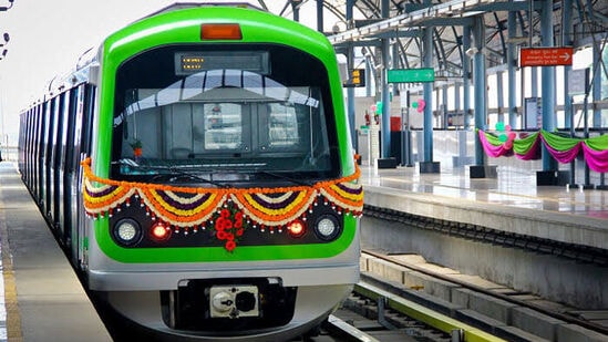 ನಮ್ಮ ಮೆಟ್ರೋ ವನ್ನು ತುಮಕೂರುವರೆಗೂ ವಿಸ್ತರಿಸುವ ಬಗ್ಗೆ ಸರ್ಕಾರಕ್ಕೆ ವರದಿ ಸಲ್ಲಿಕೆಯಾಗಿದೆ. ನಮ್ಮ ಮೆಟ್ರೋ ವನ್ನು ತುಮಕೂರುವರೆಗೂ ವಿಸ್ತರಿಸುವ ಬಗ್ಗೆ ಸರ್ಕಾರಕ್ಕೆ ವರದಿ ಸಲ್ಲಿಕೆಯಾಗಿದೆ.