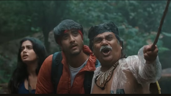 ಟೆಕ್ನಿಕಲಿ ಚೆನ್ನಾಗಿದೆ: ಚಿತ್ರದಲ್ಲಿ ಕಥೆ-ಚಿತ್ರಕಥೆ ಮೈನಸ್ ಆದರೂ, ಇದೊಂದು ತಾಂತ್ರಿಕವಾಗಿ ಶ್ರೀಮಂತವಾದ ಚಿತ್ರ. ಯೋಗರಾಜ್ ಭಟ್ ಮತ್ತು ವಿ. ಹರಿಕೃಷ್ಣ ಕಾಂಬಿನೇಷನ್ನ ಚಿತ್ರವೆಂದರೆ, ಅಲ್ಲಿ ಹಾಡುಗಳು ಪ್ರಮುಖ ಪಾತ್ರ ವಹಿಸುತ್ತವೆ. ಆದರೆ, ಒಂದೆರಡು ಹಾಡುಗಳನ್ನು ಹೊರತುಪಡಿಸಿದರೆ, ಚಿತ್ರದ ಹಾಡುಗಳು ಅಷ್ಟೇನೂ ಗಮನಸೆಳೆಯುವುದಿಲ್ಲ. ಟೆಕ್ನಿಕಲಿ ಚೆನ್ನಾಗಿದೆ: ಚಿತ್ರದಲ್ಲಿ ಕಥೆ-ಚಿತ್ರಕಥೆ ಮೈನಸ್ ಆದರೂ, ಇದೊಂದು ತಾಂತ್ರಿಕವಾಗಿ ಶ್ರೀಮಂತವಾದ ಚಿತ್ರ. ಯೋಗರಾಜ್ ಭಟ್ ಮತ್ತು ವಿ. ಹರಿಕೃಷ್ಣ ಕಾಂಬಿನೇಷನ್ನ ಚಿತ್ರವೆಂದರೆ, ಅಲ್ಲಿ ಹಾಡುಗಳು ಪ್ರಮುಖ ಪಾತ್ರ ವಹಿಸುತ್ತವೆ. ಆದರೆ, ಒಂದೆರಡು ಹಾಡುಗಳನ್ನು ಹೊರತುಪಡಿಸಿದರೆ, ಚಿತ್ರದ ಹಾಡುಗಳು ಅಷ್ಟೇನೂ ಗಮನಸೆಳೆಯುವುದಿಲ್ಲ.