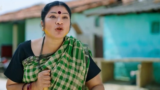 ಹಳ್ಳಿ ಹೆಂಗಸು ಕರೆ ಮಾಡಿದಾಗ ಶಕುಂತಲಾದೇವಿಗೆ ದಿಗಿಲು, ಅಮೃತಧಾರೆಯಲ್ಲಿ ಪಂಕಜಾಳ ಚಿದಂಬರ ರಹಸ್ಯ ಬಹಿರಂಗ ಶೀಘ್ರ ಹಳ್ಳಿ ಹೆಂಗಸು ಕರೆ ಮಾಡಿದಾಗ ಶಕುಂತಲಾದೇವಿಗೆ ದಿಗಿಲು, ಅಮೃತಧಾರೆಯಲ್ಲಿ ಪಂಕಜಾಳ ಚಿದಂಬರ ರಹಸ್ಯ ಬಹಿರಂಗ ಶೀಘ್ರ