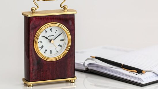 ಸಮಯ ನಿರ್ವಹಣೆ: ಪರೀಕ್ಷೆಯಲ್ಲಿ ಸಮಯ ನಿರ್ವಹಣೆ ಬಹಳ ಮುಖ್ಯ. ಆದ್ದರಿಂದ, ವಿಭಾಗದ ಪ್ರಕಾರ ಪರೀಕ್ಷೆಯಲ್ಲಿ ನಿಮ್ಮ ಸಮಯವನ್ನು ವಿಭಜಿಸಿ ಮತ್ತು ಸಮಯವನ್ನು ಗಮನದಲ್ಲಿಟ್ಟುಕೊಂಡು ಪತ್ರಿಕೆಯನ್ನು ಪರಿಹರಿಸಿ. ಸಮಯ ನಿರ್ವಹಣೆ: ಪರೀಕ್ಷೆಯಲ್ಲಿ ಸಮಯ ನಿರ್ವಹಣೆ ಬಹಳ ಮುಖ್ಯ. ಆದ್ದರಿಂದ, ವಿಭಾಗದ ಪ್ರಕಾರ ಪರೀಕ್ಷೆಯಲ್ಲಿ ನಿಮ್ಮ ಸಮಯವನ್ನು ವಿಭಜಿಸಿ ಮತ್ತು ಸಮಯವನ್ನು ಗಮನದಲ್ಲಿಟ್ಟುಕೊಂಡು ಪತ್ರಿಕೆಯನ್ನು ಪರಿಹರಿಸಿ.