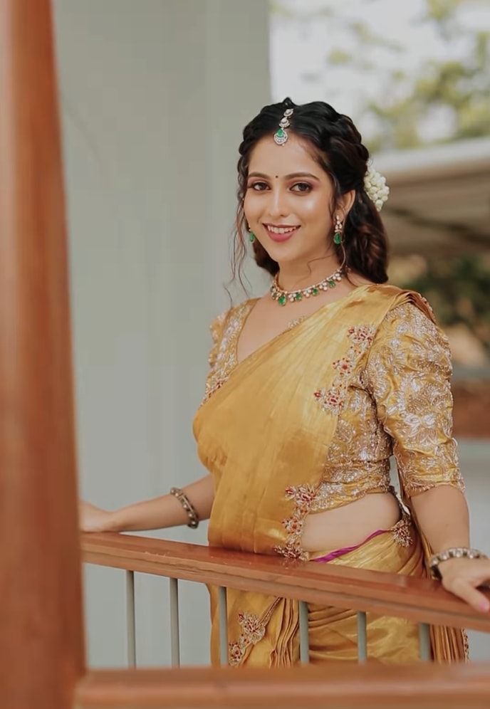 ಟಿಕ್ಟಾಕ್ ಭಾರತದಲ್ಲಿ ಕ್ಲೋಸ್ ಆದ ಬಳಿಕ ಇನ್ಸ್ಟಾಗ್ರಾಂ, ಫೇಸ್ಬುಕ್ನಲ್ಲಿ ಹೆಚ್ಚು ಆಕ್ಟಿವ್ ಆಗಿದ್ದರು. ಟಿಕ್ಟಾಕ್ ಭಾರತದಲ್ಲಿ ಕ್ಲೋಸ್ ಆದ ಬಳಿಕ ಇನ್ಸ್ಟಾಗ್ರಾಂ, ಫೇಸ್ಬುಕ್ನಲ್ಲಿ ಹೆಚ್ಚು ಆಕ್ಟಿವ್ ಆಗಿದ್ದರು.