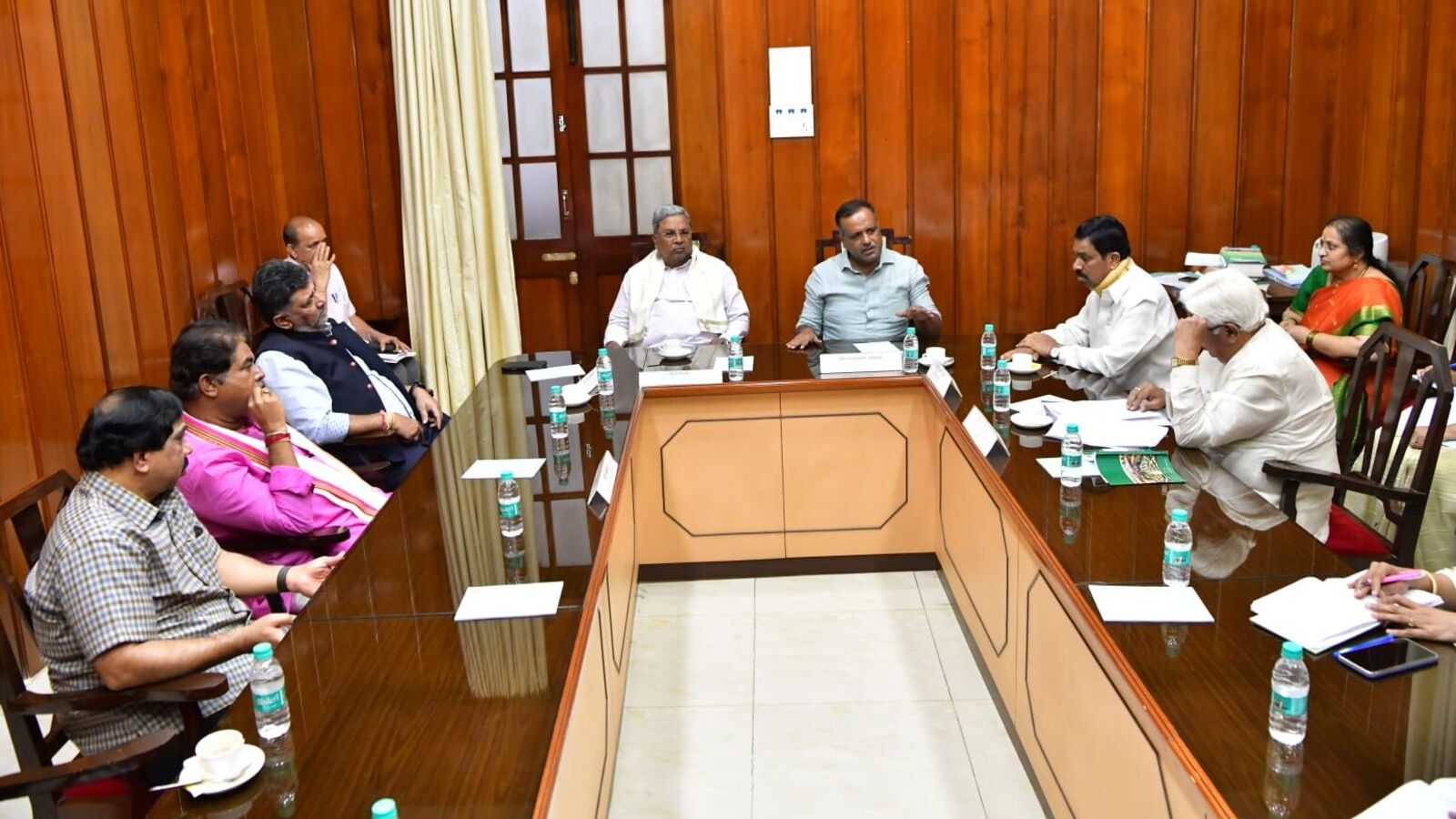 ಬಿಜೆಪಿಯ 18 ಶಾಸಕರ ಅಮಾನತು ವಾಪಸ್; ಸ್ಪೀಕರ್‌ ಯುಟಿ ಖಾದರ್‌ ನೇತೃತ್ವದ ಸಭೆ ಬಳಿಕ ಮಹತ್ವದ ನಿರ್ಧಾರ