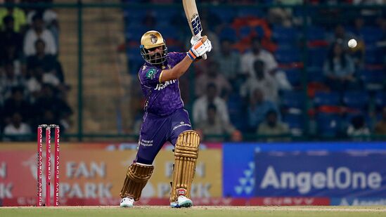 ಕೋಲ್ಕತಾ ನೈಟ್ ರೈಡರ್ಸ್ ತಂಡವೂ 2024ರಲ್ಲಿ ಆರು ಬಾರಿ 200ಕ್ಕೂ ಹೆಚ್ಚು ರನ್​ಗಳ ಗಡಿ ದಾಟಿತ್ತು.