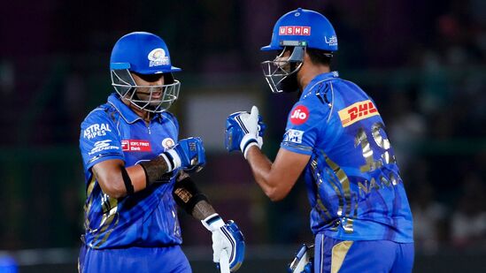 ಮುಂಬೈ ಇಂಡಿಯನ್ಸ್ 2023ರಲ್ಲಿ 6 ಬಾರಿ 200ಕ್ಕೂ ಹೆಚ್ಚು ಮೊತ್ತ ಗಳಿಸಿದ ಸಾಧನೆ ಮಾಡಿತ್ತು.