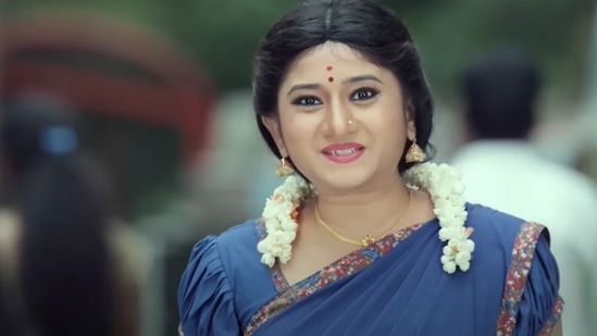 ಜೀ ಕನ್ನಡದ ಹಾರರ್ ಸೀರಿಯಲ್ ನಾ ನಿನ್ನ ಬಿಡಲಾರೆ ಹಿಂದಿಯಲ್ಲಿ ಸಾಂಗ್ ಹೂನ್ ತೇರೆ ಹೆಸರಿನಲ್ಲಿ ಪ್ರಸಾರ ಆರಂಭಿಸಿದೆ. ಈ ಧಾರವಾಹಿಯ ಗುಣಮಟ್ಟ, ಮೇಕಿಂಗ್, ಗ್ರಾಫಿಕ್ಸ್ ಮತ್ತು ಪುಟಾಣಿ ಹಿತಾ ಹಿಂದಿ ಸೀರಿಯಲ್ ವೀಕ್ಷಕರಿಗೂ ಮೋಡಿ ಮಾಡಲಿದೆ. ಜೀ ಕನ್ನಡದ ಹಾರರ್ ಸೀರಿಯಲ್ ನಾ ನಿನ್ನ ಬಿಡಲಾರೆ ಹಿಂದಿಯಲ್ಲಿ ಸಾಂಗ್ ಹೂನ್ ತೇರೆ ಹೆಸರಿನಲ್ಲಿ ಪ್ರಸಾರ ಆರಂಭಿಸಿದೆ. ಈ ಧಾರವಾಹಿಯ ಗುಣಮಟ್ಟ, ಮೇಕಿಂಗ್, ಗ್ರಾಫಿಕ್ಸ್ ಮತ್ತು ಪುಟಾಣಿ ಹಿತಾ ಹಿಂದಿ ಸೀರಿಯಲ್ ವೀಕ್ಷಕರಿಗೂ ಮೋಡಿ ಮಾಡಲಿದೆ.