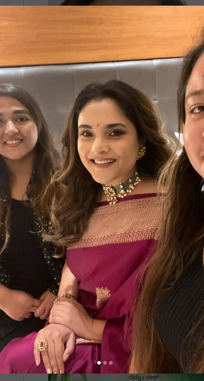 ಅಕಾಶ್, ಗೌರಮ್ಮ, ಅಮೃತಧಾರೆ, ಸೇವಂತಿ ಸೇವಂತಿ, ಜೂಲಿ, ದತ್ತಾ ಸಿನಿಮಾಗಳಲ್ಲಿ ಇವರು ನಟಿಸಿದ್ದಾರೆ. ಅಕಾಶ್, ಗೌರಮ್ಮ, ಅಮೃತಧಾರೆ, ಸೇವಂತಿ ಸೇವಂತಿ, ಜೂಲಿ, ದತ್ತಾ ಸಿನಿಮಾಗಳಲ್ಲಿ ಇವರು ನಟಿಸಿದ್ದಾರೆ.