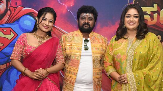 ʻಸಂಗೀತ ಬಾರ್ ಅಂಡ್ ರೆಸ್ಟೋರೆಂಟ್’ ಮೂಲಕ ಮತ್ತೊಂದು ಕಾಮಿಡಿ ಕಮಾಲ್ ಮಾಡಲು ಕೋಮಲ್ ರೆಡಿ ʻಸಂಗೀತ ಬಾರ್ ಅಂಡ್ ರೆಸ್ಟೋರೆಂಟ್’ ಮೂಲಕ ಮತ್ತೊಂದು ಕಾಮಿಡಿ ಕಮಾಲ್ ಮಾಡಲು ಕೋಮಲ್ ರೆಡಿ