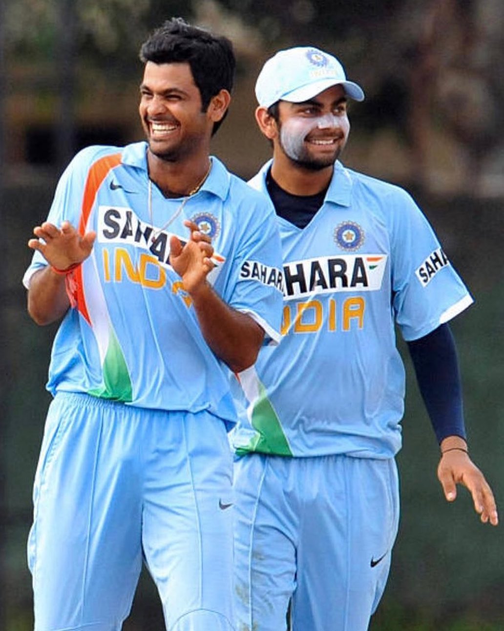 Rudra Pratap Singh- रायबरेली येथे जन्मलेला आरपी सिंह आज ३७ वर्षांचा झाला आहे. उत्तर प्रदेशच्या या वेगवान गोलंदाजाने आपल्या क्रिकेट कारकिर्दीला धमाकेदार सुरुवात केली. २००६ मध्ये पाकिस्तानविरुद्ध फैसलाबाद कसोटीत आरपीला पदार्पणाची संधी मिळाली. पहिल्याच सामन्यात तो 'मॅन ऑफ द मॅच' ठरला. 2007 मध्ये पहिल्या T20 वर्ल्डमध्ये भारताला चॅम्पियन बनवण्यात आरपीने महत्त्वाची भूमिका बजावली होती. वनडे सामने- ५८, विकेट्स- ६९ कसोटी सामने- १४, विकेट्स ४० टी-२० सामने-१०- १५ विकेट्स निवृत्तीनंतर आरपी सिंग कॉमेंट्री विश्वात खूप नाव कमावत आहे.