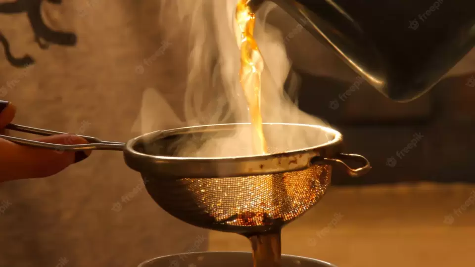 Tea Strainer Cleaning Tips काळी आणि घाण झालेली चहाची गाळणी काही