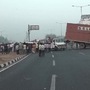road accident in agra uttar pradesh today