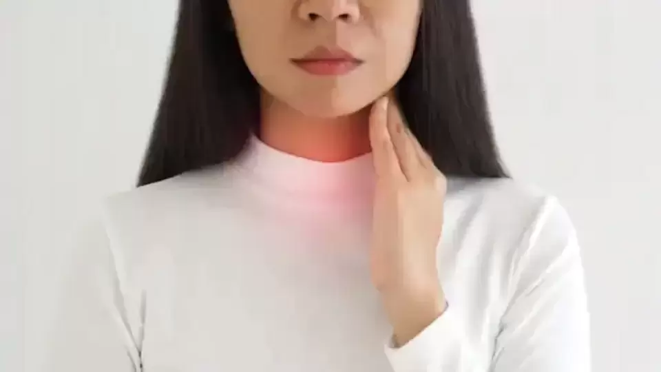 Tonsil Stones टॉन्सिल स्टोन म्हणजे काय? त्यांच्यापासून सुटका करण्याचे