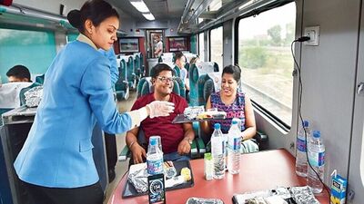 Indian Railway Whatsapp Number For Food During Travel