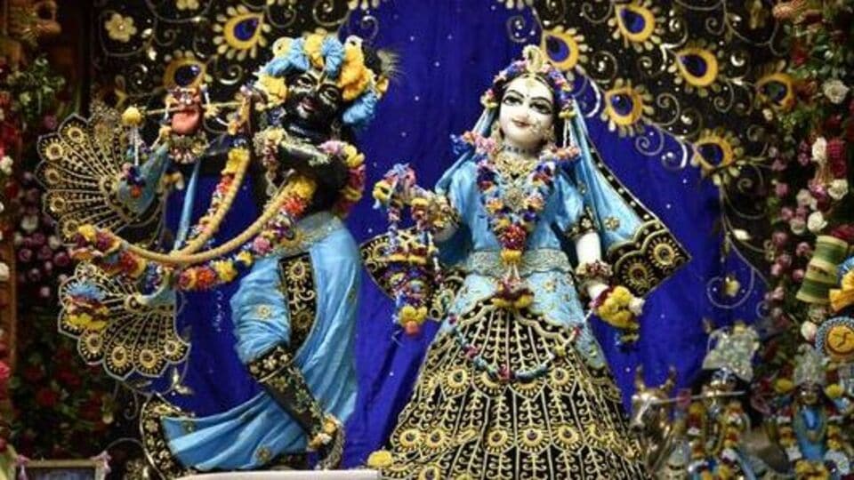 Radha Krishna राधाकृष्णाची प्रतिमा घरात आणते सुखशांतीkeep radha
