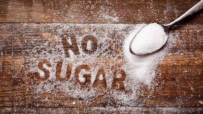 साखर खाणे पूर्ण बंद केल्यास होणारे दुष्परिणाम