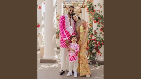 हार्दिक आणि नताशा या दोघांना अगस्त्य नावाचा २ वर्षांचा मुलगा आहे.