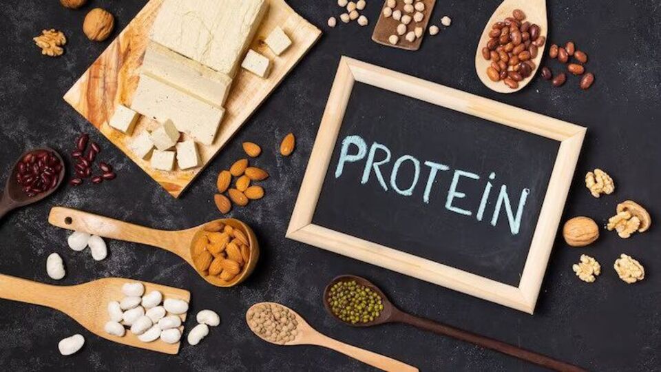 National Protein Day 2023 लोकांमध्ये प्रोटीनच्या कमतरतेची ‘ही’ चार