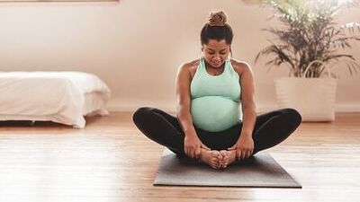 गर्भवती महिलांसाठी योगासन