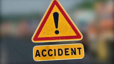 Road Accident In Nashik 