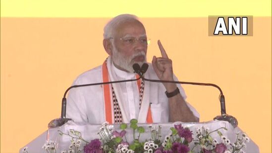 पंतप्रधान नरेंद्र मोदी 