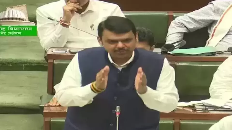 BMC: Big news!  The CAG report exposed the corrupt governance of the Mumbai Municipal Corporation;  The report presented in the House