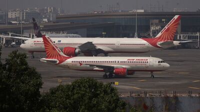 Air India Six New Aircraft : भारत सरकारकडून एअर इंडिया कंपनीची खरेदी केल्यानंतर आता टाटा समुहानं इअर इंडियाचा विस्तार करण्याची मोठी योजना आखली आहे.