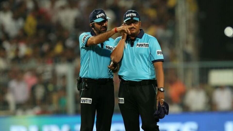 IPL Umpire Salary आयपीएलच्या अंपायरला किती पगार मिळतो?, रक्कम वाचून