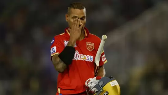 Shikhar Dhawan : या यादीत शिखर धवन तिसऱ्या क्रमांकावर आहे. शिखर आयपीएल 2023 मध्ये पंजाब किंग्जचे नेतृत्व करत आहे. शिखर धवन ९६ कोटींचा मालक आहे. आयपीएल, बीसीसीआय करार आणि जाहिराती हे त्याच्या उत्पन्नाचा मुख्य स्त्रोत आहेत. बीसीसीआयच्या C ग्रेडमध्ये धवनचा समावेश आहे. Shikhar Dhawan : या यादीत शिखर धवन तिसऱ्या क्रमांकावर आहे. शिखर आयपीएल 2023 मध्ये पंजाब किंग्जचे नेतृत्व करत आहे. शिखर धवन ९६ कोटींचा मालक आहे. आयपीएल, बीसीसीआय करार आणि जाहिराती हे त्याच्या उत्पन्नाचा मुख्य स्त्रोत आहेत. बीसीसीआयच्या C ग्रेडमध्ये धवनचा समावेश आहे. 