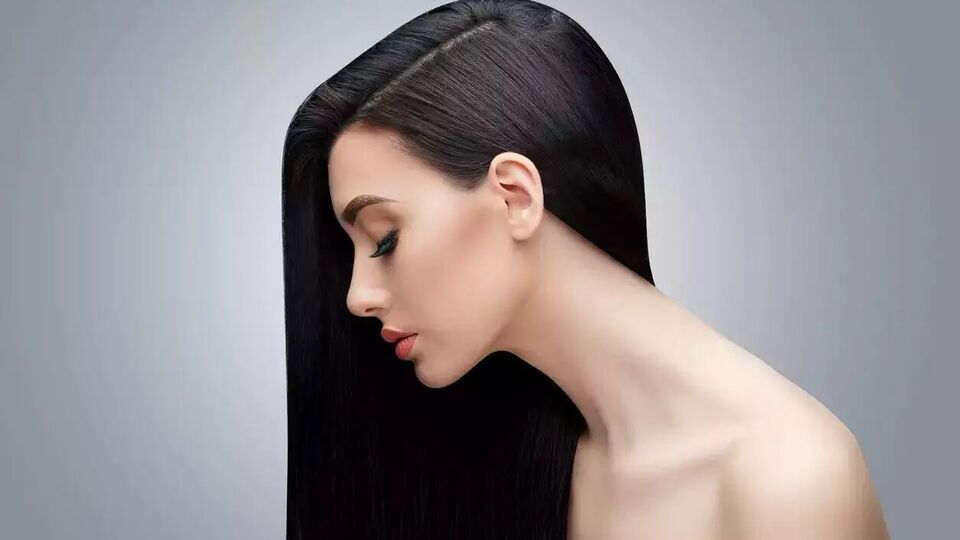 Almond Peel Benefit या नटचे साल फेकावे की नाही? केसांची काळजी