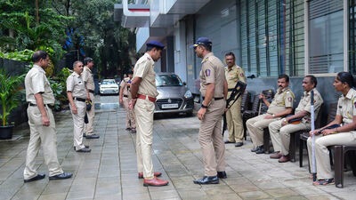 Mumbai: Police  