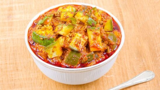 कैरीचे इंस्टंट लोणचे कैरीचे इंस्टंट लोणचे