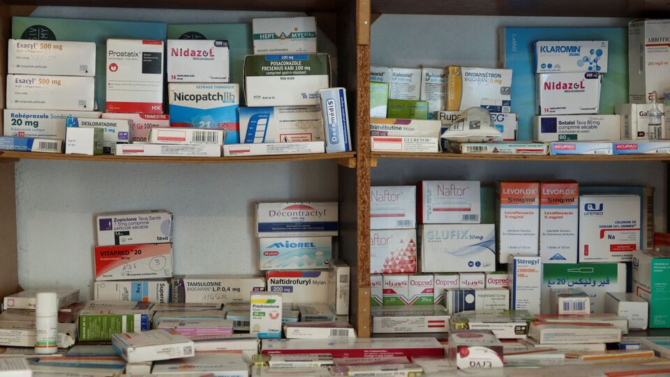 Ban On FDC Drugs ताप, डोकेदुखी, मायग्रेनवरील १४ औषधांवर बंदी