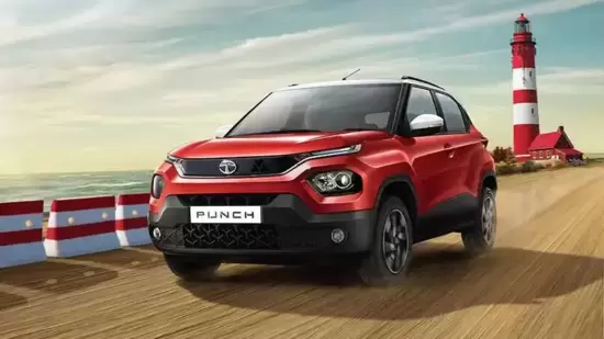 टाटा पंच | विक्री केलेल्या कारची संख्या: ११,१००