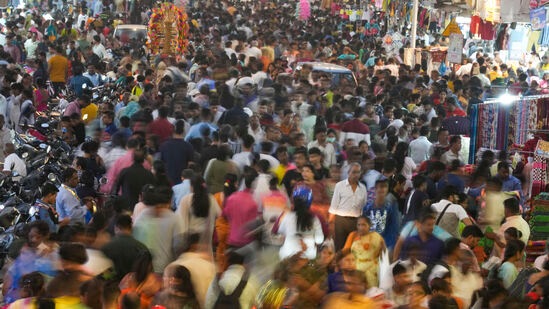 dadar railway station bomb threat dadar railway station bomb threat