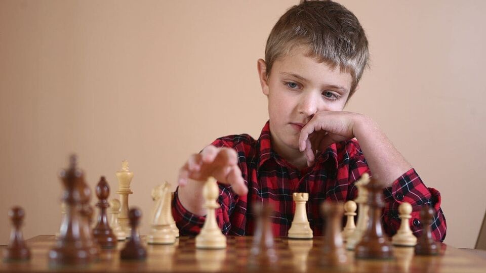 International Chess Day 2023: बुद्धिबळ खेळल्याने खरंच बुद्धिमत्ता वाढते