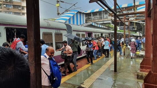 Mumbai Local Train News Today Mumbai Local Train News Today