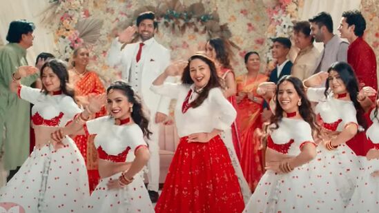 Madhuri Dixit Viral Dance Video