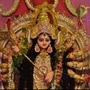 <p>आदिशक्ती दुर्गा देवीला समर्पित असलेला पवित्र सण म्हणजे नवरात्री. हा सण यंदा १५ ऑक्टोबरपासून सुरू होत आहे. नवरात्रीच्या काळात ९ दिवस देवीची प्रतिष्ठापना केली जाते व तिची मनोभावे पूजा केली जाते.&nbsp;</p>