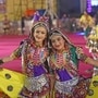नवरात्रीमध्ये गरबा आणि दांडिया नाइटसाठी ज्वेलरी आयडिया 