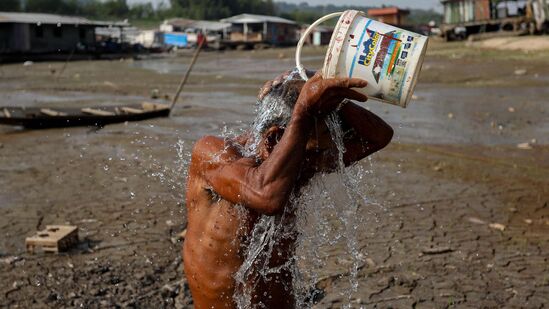 पालघर, ठाणे, नवी मुंबई आणि कोकणातील जिल्ह्यांमध्ये उन्हाचा चटका वाढण्याचा अंदाज आहे. मराठवाडा, विदर्भ आणि उत्तर महाराष्ट्रातील काही जिल्ह्यांच्या तापमानात वाढ होण्याचा अंदाज असल्याने सामन्यांच्या अडचणी वाढणार आहे.