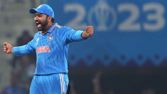 भारताचा कर्णधार रोहित शर्माने यावर्षी १० अर्धशतक झळकावली आहेत. २०२३ मध्ये सर्वाधिक अर्धशतक झळकावणाऱ्या फलंदाजांच्या यादीत तो पाचव्या क्रमांकावर आहे.