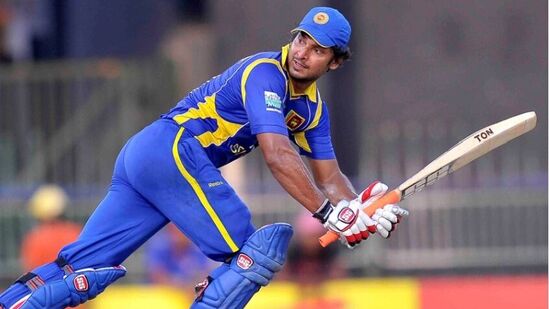 श्रीलंकेचा माजी क्रिकेटपटू कुमार संगकाराने एकदिवसीय क्रिकेटच्या कॅलेंडर वर्षात सहा वेळा १००० किंवा त्यापेक्षा अधिक धावा केल्या आहेत. या यादीत तो तिसऱ्या क्रमांकावर आहे. श्रीलंकेचा माजी क्रिकेटपटू कुमार संगकाराने एकदिवसीय क्रिकेटच्या कॅलेंडर वर्षात सहा वेळा १००० किंवा त्यापेक्षा अधिक धावा केल्या आहेत. या यादीत तो तिसऱ्या क्रमांकावर आहे.