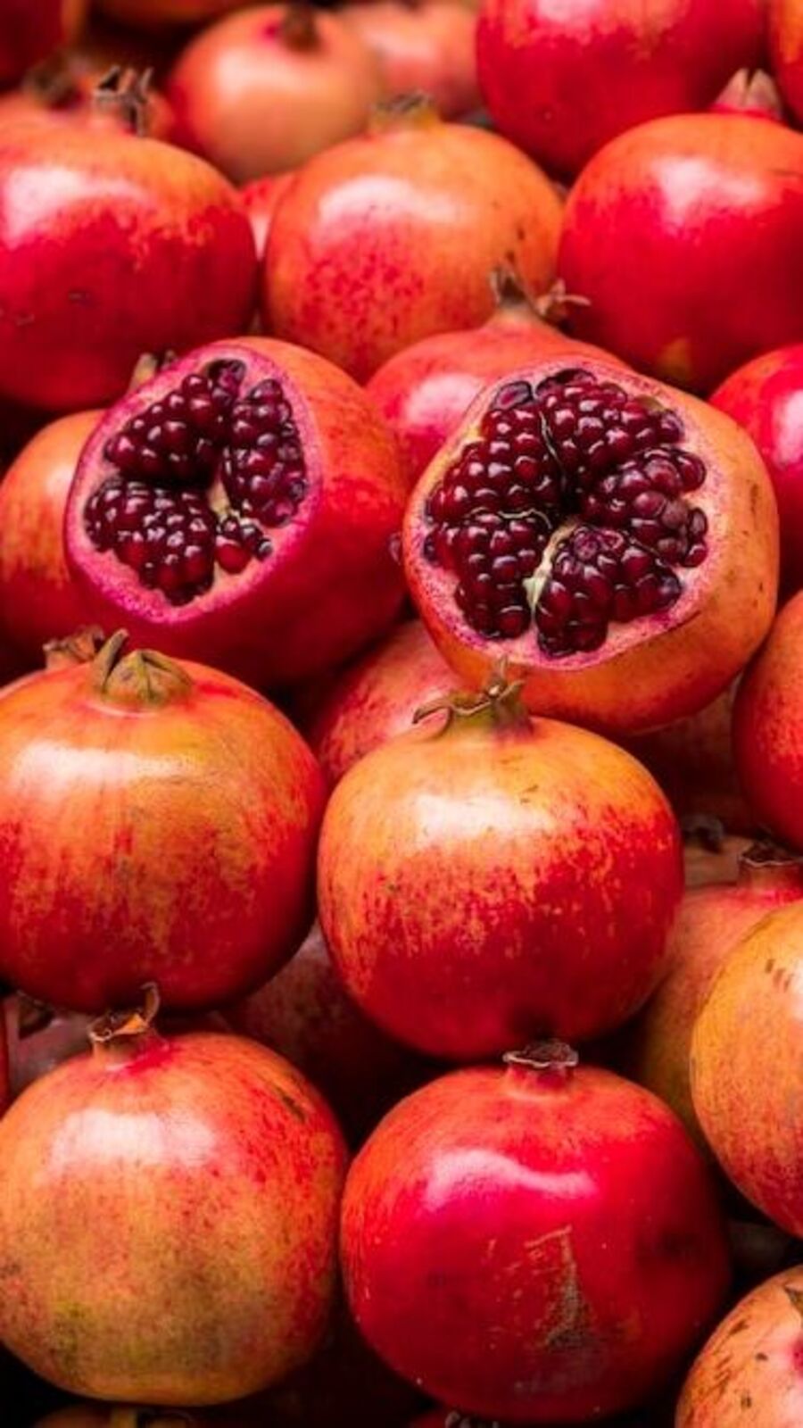 आरोग्यासाठी डाळिंब खाण्याचे फायदे