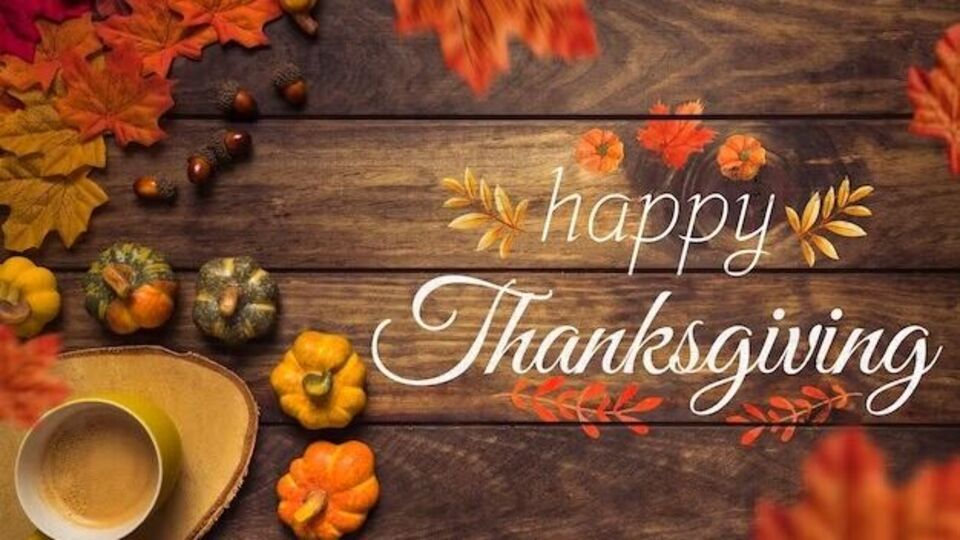 Thanksgiving Day 2023 आपल्या आयुष्यातील महत्त्वाच्या लोकांना या