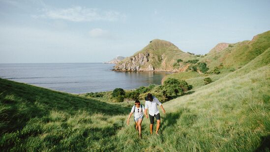 These are the most beautiful places for a winter honeymoon