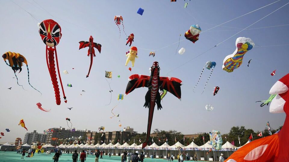 International Kite Festival 2024 कच्छच्या रणमध्ये होणार आंतरराष्ट्रीय